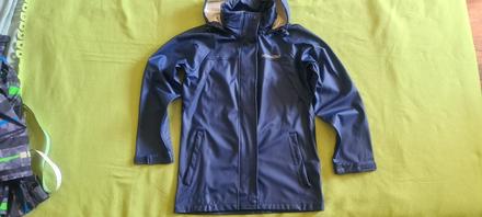 Pogumovaná bunda do dažďa, 140