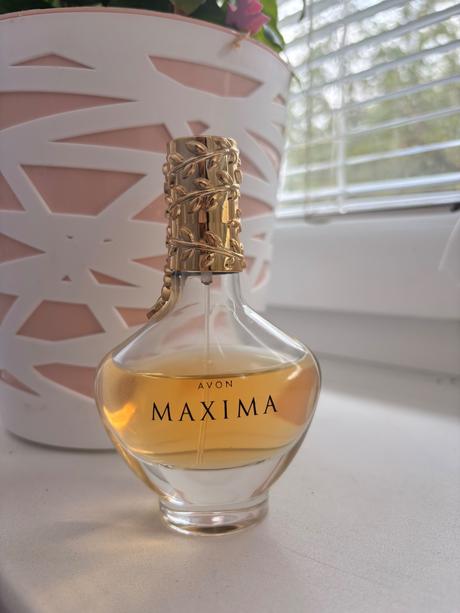 Avon maxima, 