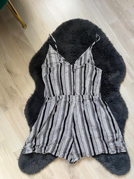 H&m letny kratky overal na ramienka cierna biela, h&m,m