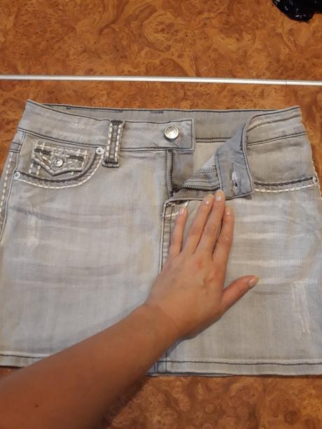 Riflová minisukňa, 36