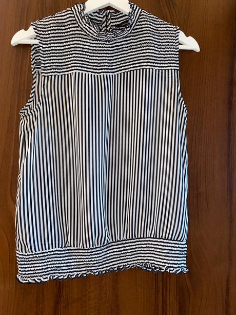Top, primark,38