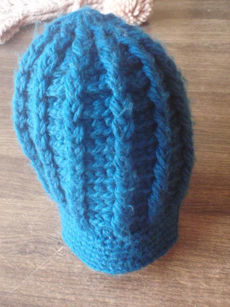 5x štrikovaná čiapka, 122–134