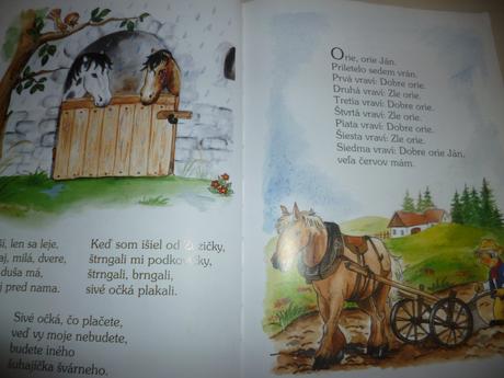 Varila myšička kašičku,