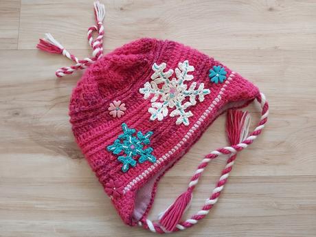 Hačkovaná čiapka s vločkami, 116