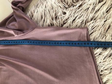 Zara krásny asimetrický top xs/s, zara,xs