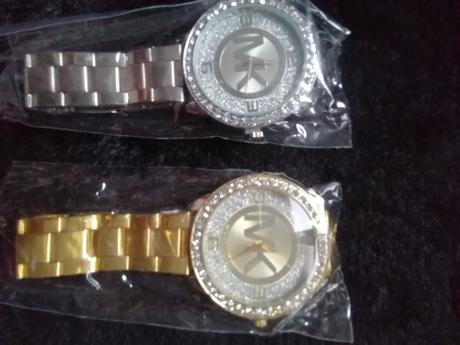 Retiazka,hodinky, náramky,náušnice,šperky, 