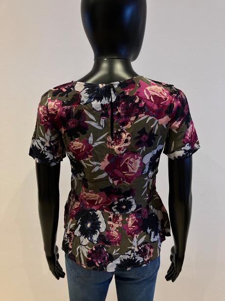 Dámska kvetovaná blúzka krátky rukáv vila (xs), xs