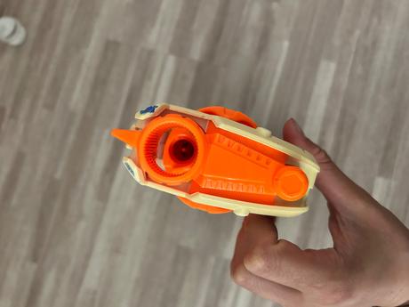 Nerf strongram, 