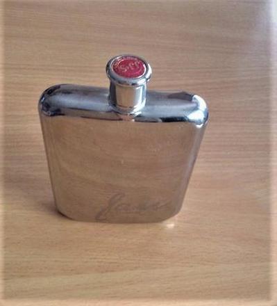 Antikorová fľaša na alkohol - vrecková,