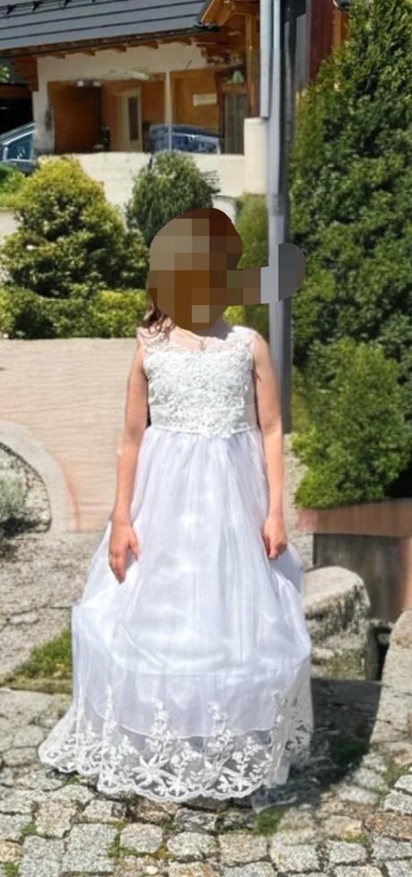 Krásne biele šaty, 152