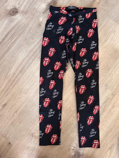 Leginy, reserved,152