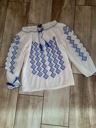 Vysivana bluzka, m
