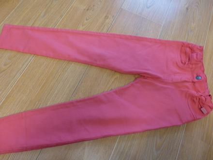 Nohavice boboli, 128