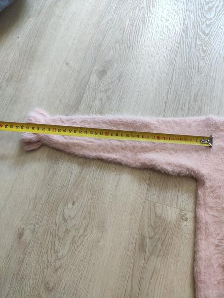 Krasny svetrik, c&a,116