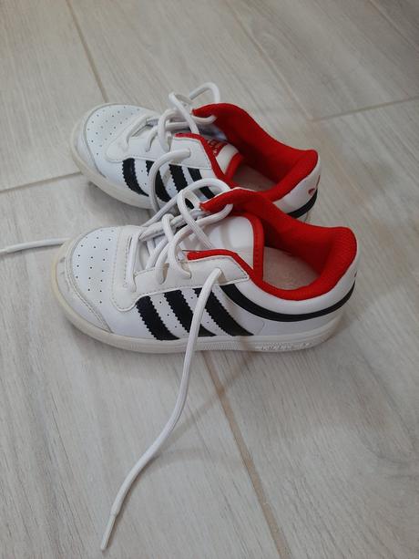 Botasky, adidas,23
