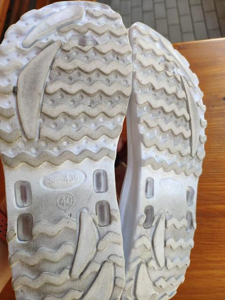 Dámske šľapky, 40