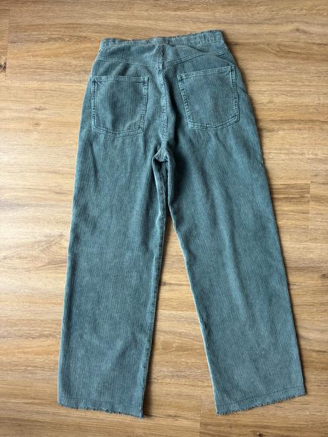 Menčestrove rovné nohavice top stav 98 cm, reserved,164