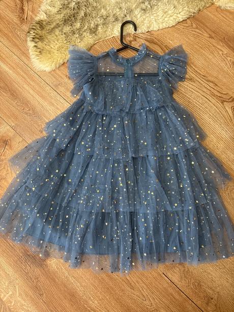 Slávnostné šaty, 122