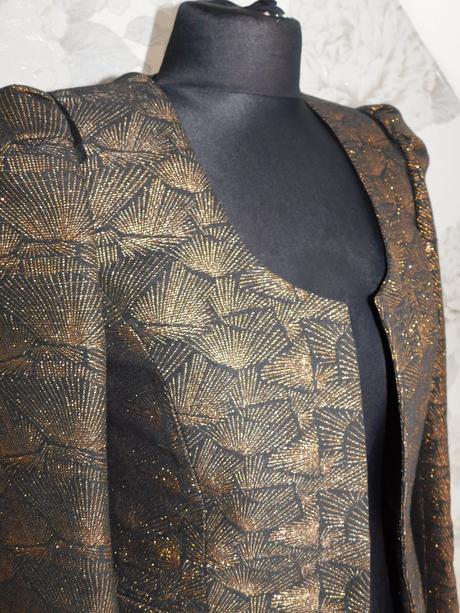 Maison scotch luxusny slavnostny blejzer, 36