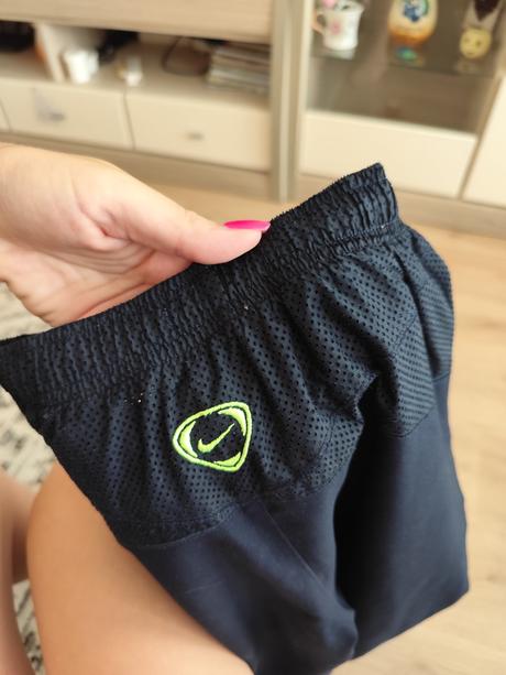 Športové nohavice, nike,128