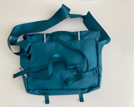 Nepremokavá taška cez rameno, tchibo