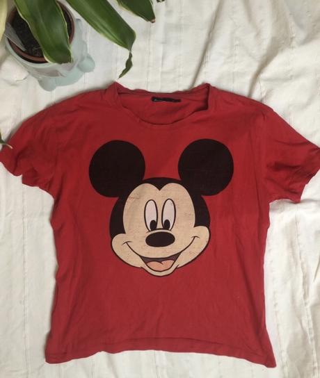 Červené tričko mickey mouse, house,s