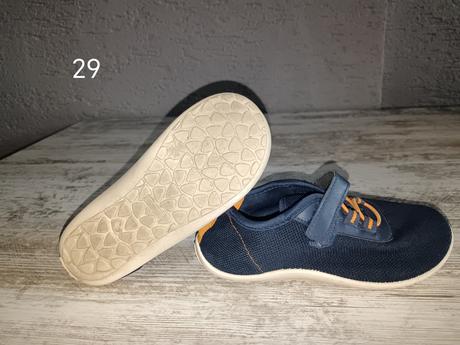 Tenisky, 29