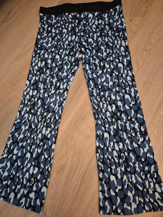 Jesenné trištvrťové nohavice patricia pepe, s