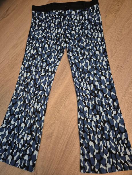 Jesenné trištvrťové nohavice patricia pepe, s