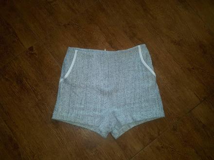 Kratasy s vyssim.pasom, s