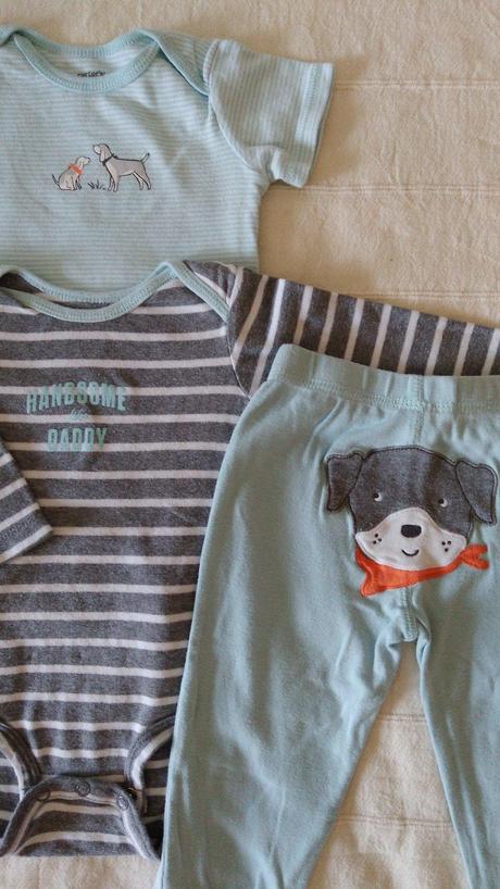 Pásikavé body s nápisom, carter's,86