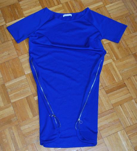 Modré šaty s efektnými bočnými zipsami, reserved,m