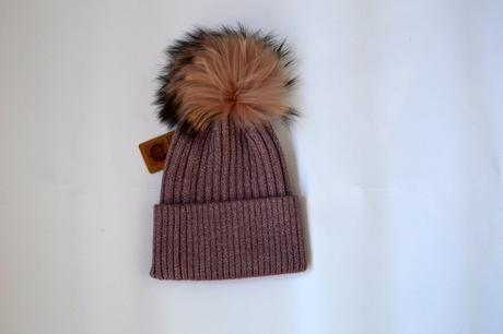 Čiapočka s brmbolcom, 68 - 158