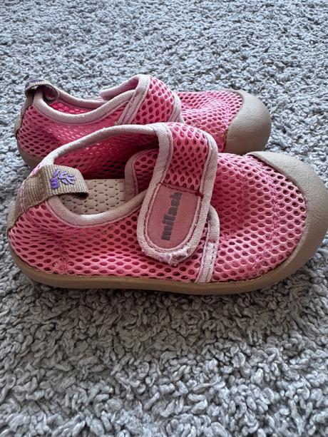 Milash fun shoes 23, 23