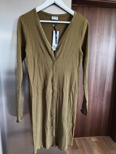 Noisy may vrúbkované bavlnené šaty na gombíky m, m