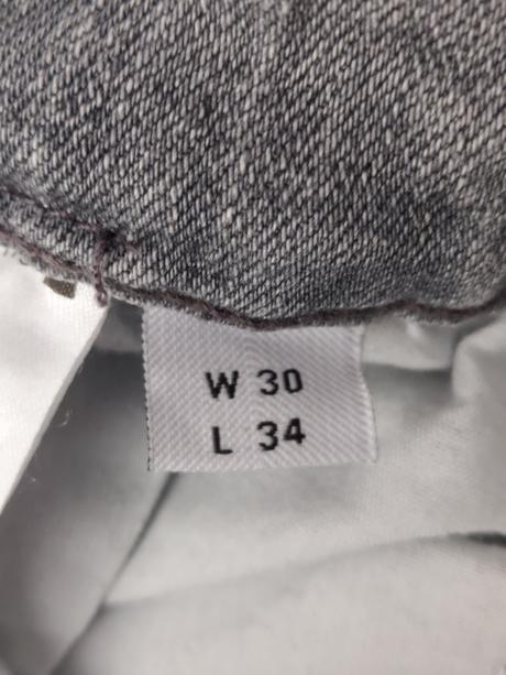 Šedé rifle only&sons, s