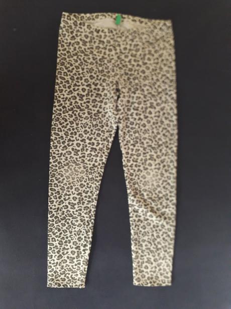 Legíny, benetton,122