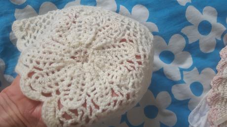 Čiapočky,šatky, st. bernard