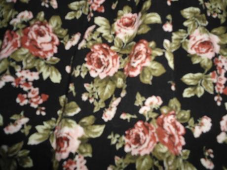 Letne kvetovane saty, 164