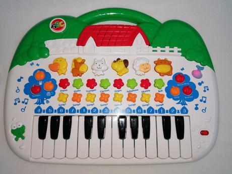 Hudobný klavír simba,