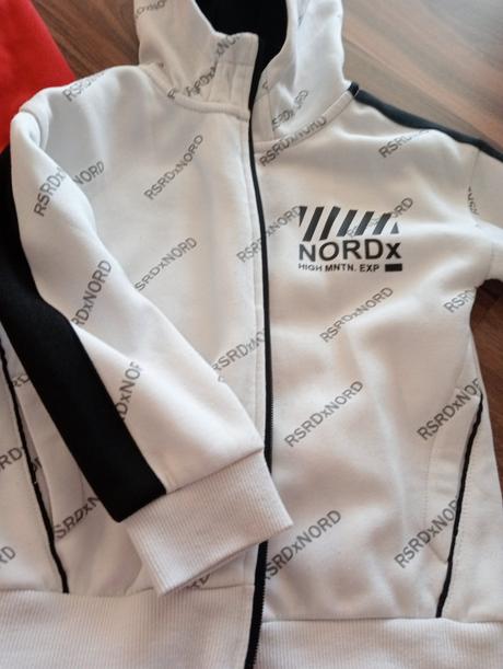 Mikina, reserved,110