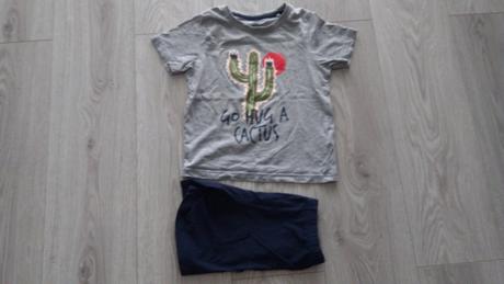 Pyžamo 110/116, lupilu,110