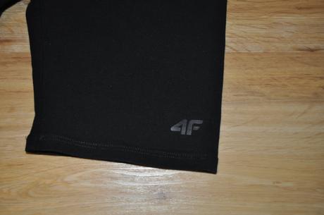 Dvojbalenie, legíny modré a čierne značky 4f, 146