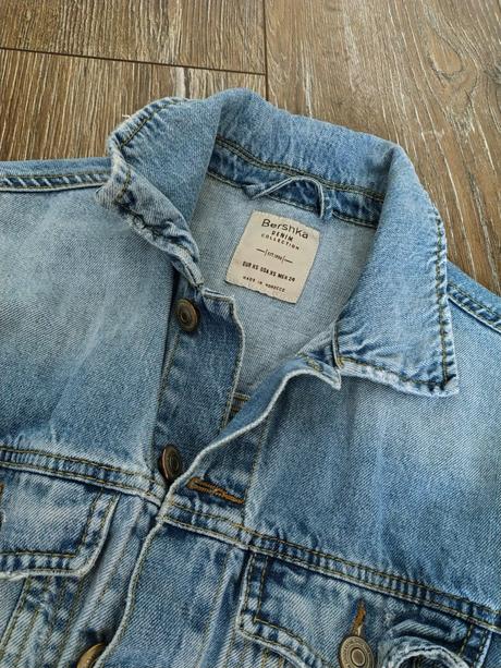 Riflova bunda, bershka,s
