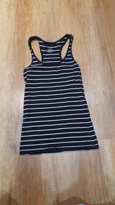 Dievčenské tielko, 158