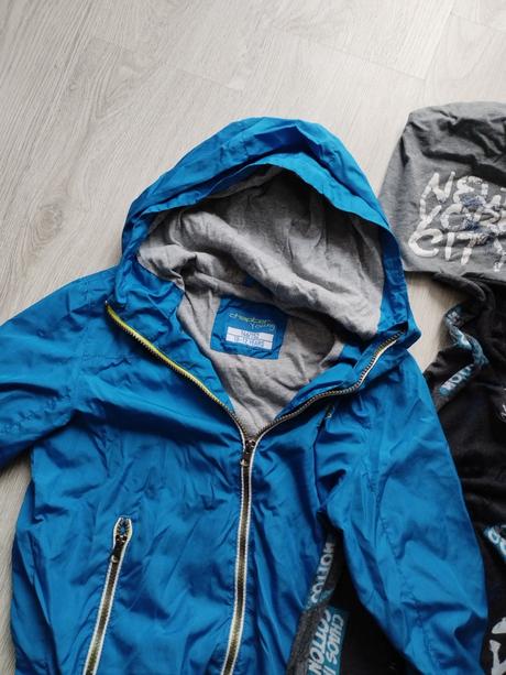 Bunda +čiapka a šál, 146