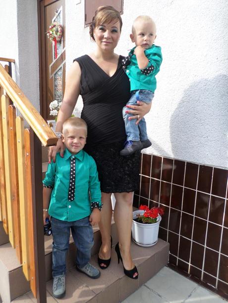 Nádherné spoločenské šaty, 42