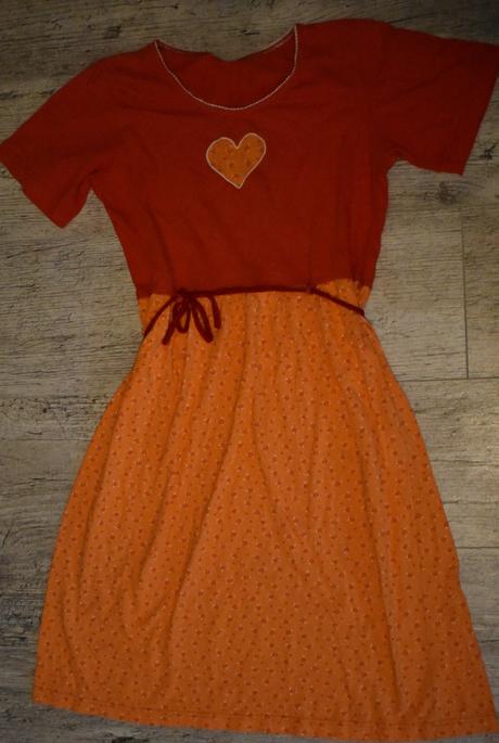 Šaty balík, 140–152