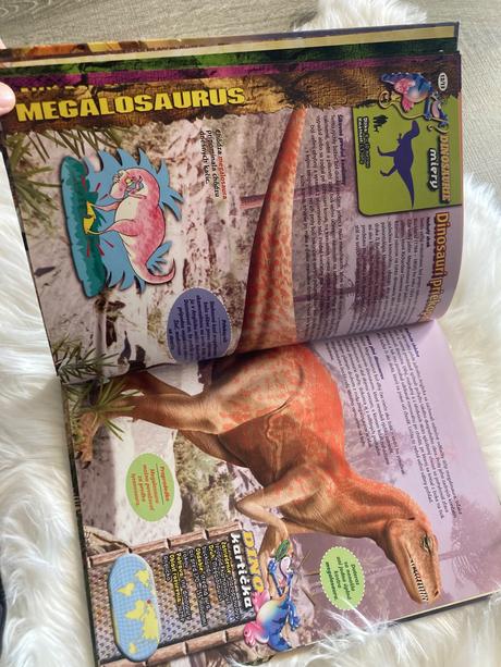 Dinosaury obry z dávneho praveku,