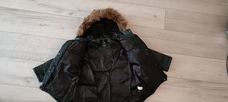 Vetrovka reserved, reserved,122